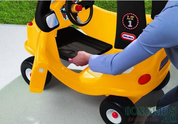 Xe chòi chân taxi Little Tikes cho bé trai