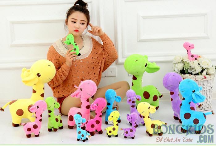 Hươu cao cổ nhồi bông đẹp