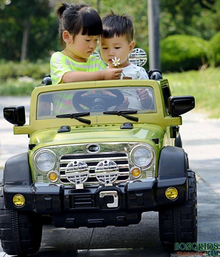 Xe ôtô điện cho trẻ em JJ235