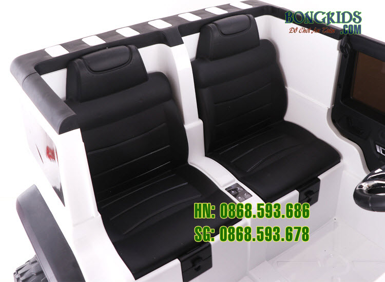 Xe ô tô điện trẻ em LT-518 có 2 ghế rời