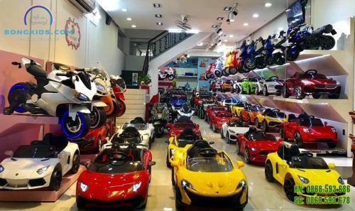 Cửa hàng xe ô tô điện trẻ em uy tín tại Hà Nội & Hồ Chí Minh