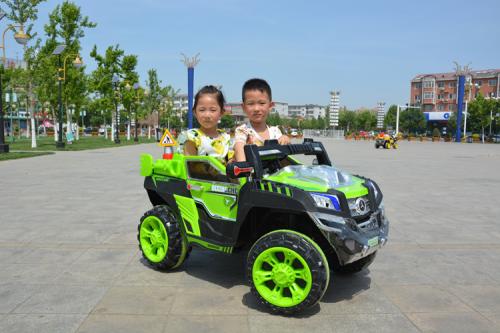 Top 5 xe ô tô điện trẻ em trọng tải lớn đáng mua nhất