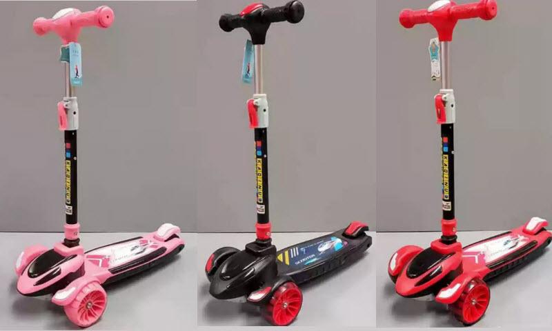 Xe trượt scooter cho bé dáng tàu điện 5518