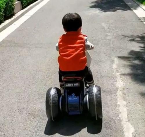 bình luận