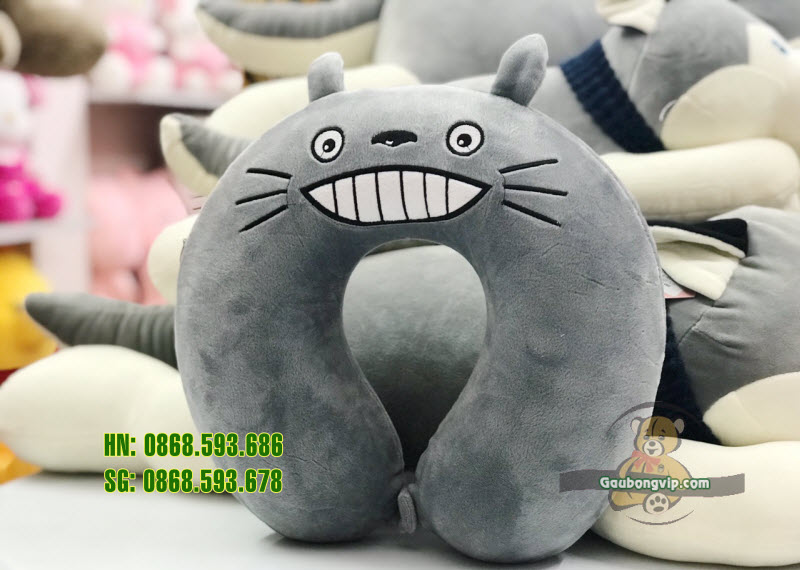 Gối cổ chữ u trơn thêu thú 2