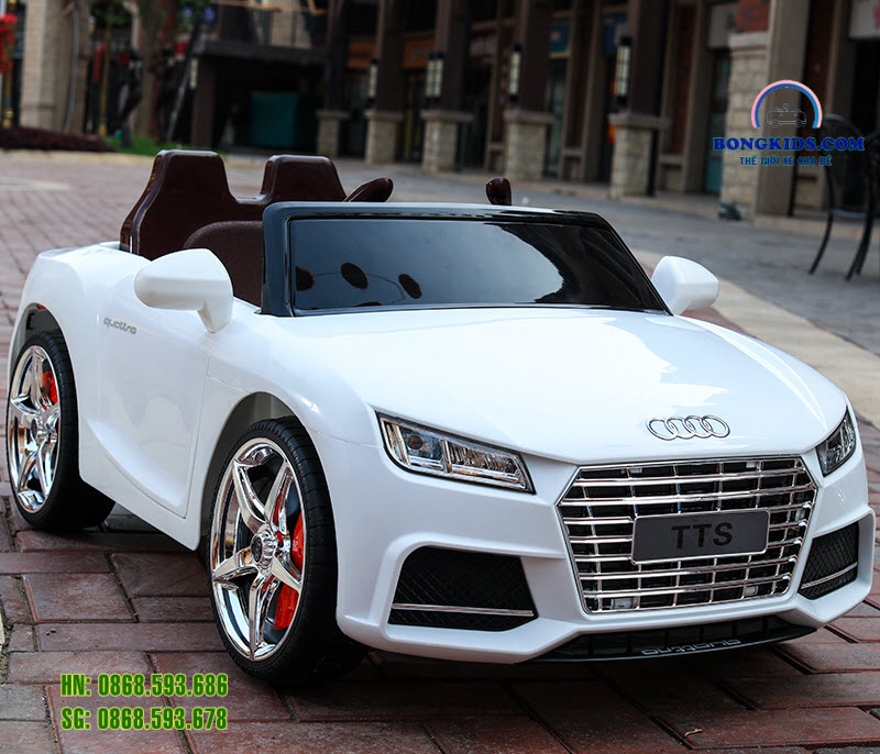 Xe Ôtô Điện Trẻ Em Audi AT-TTS Cao Cấp Màu Trắng
