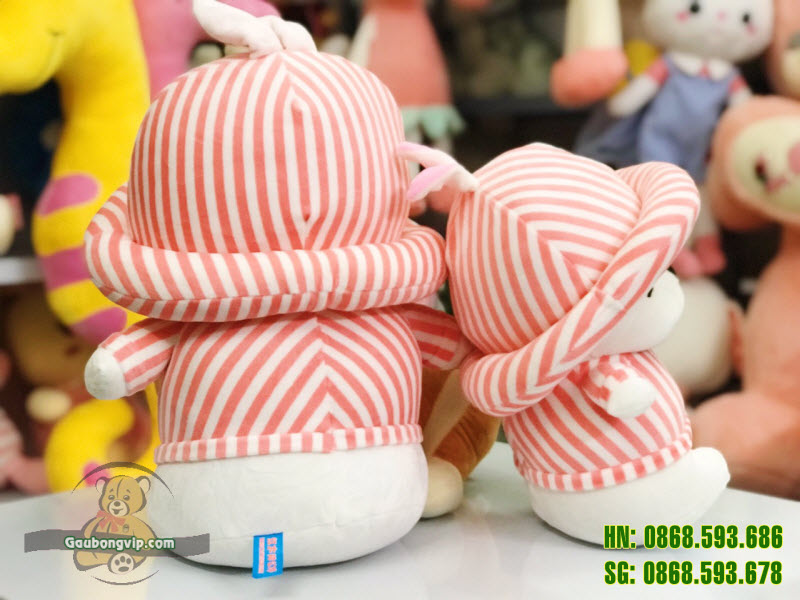 Đường kim mũi chỉ tỉ mỉ đến từng chi tiết Đường kim mũi chỉ tỉ mỉ đến từng chi tiết